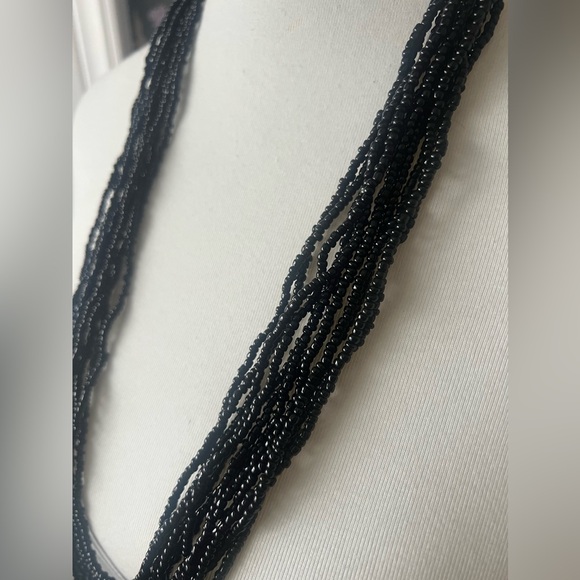 Long black beaded necklace - Picture 2 of 4